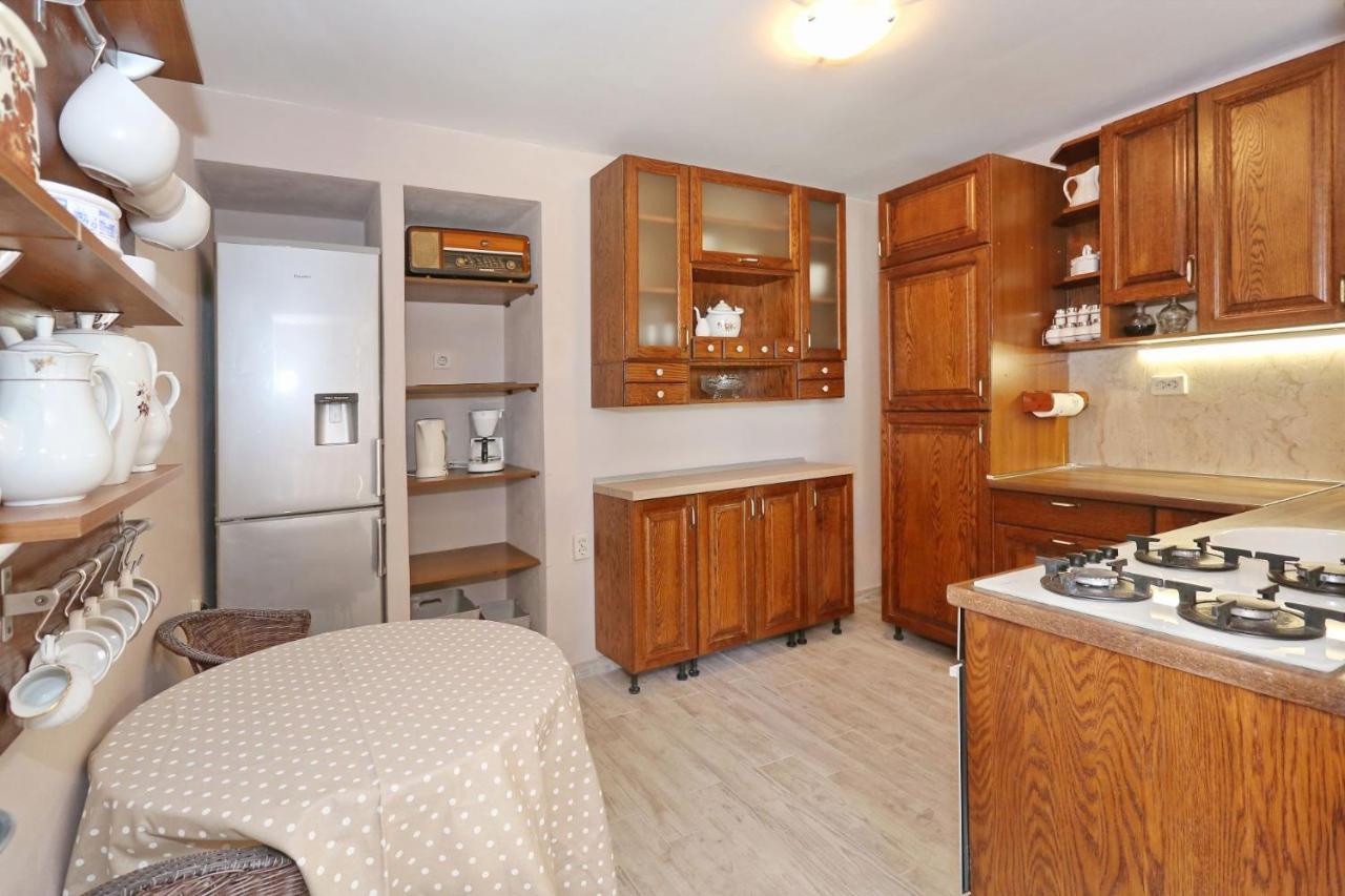 Hacienda Mia With Yacuzzi And Free Parking Zadar Exterior photo
